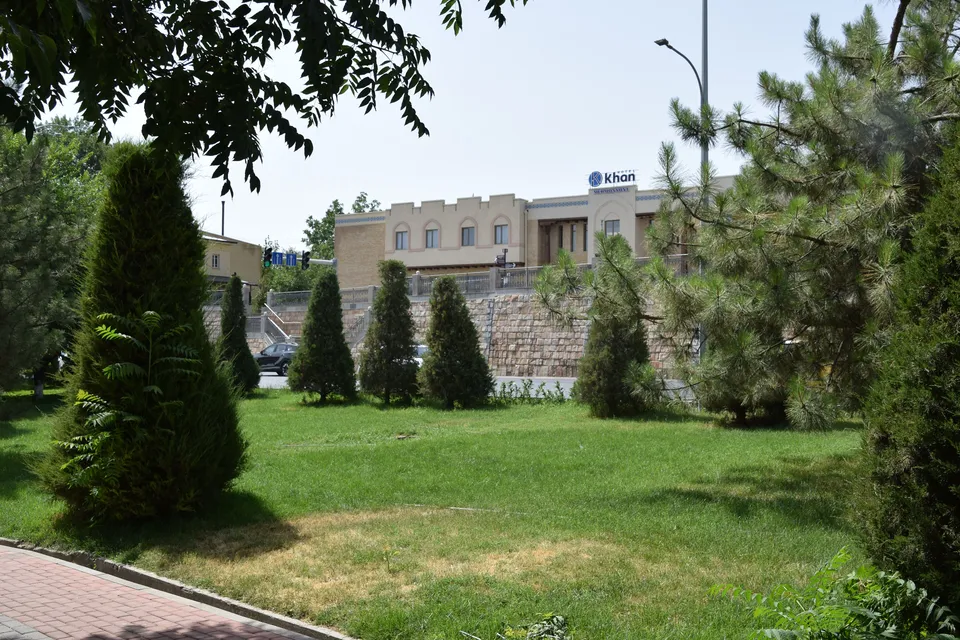 Khan Hotel