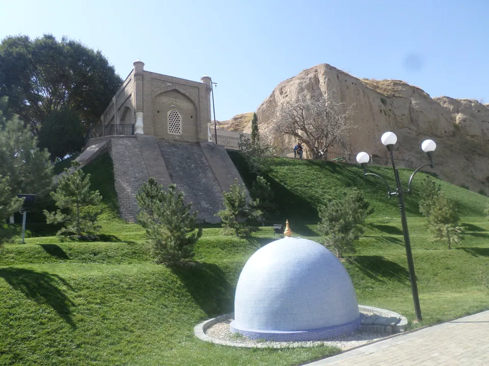Khoja Doniyor (Tomb of Daniel)